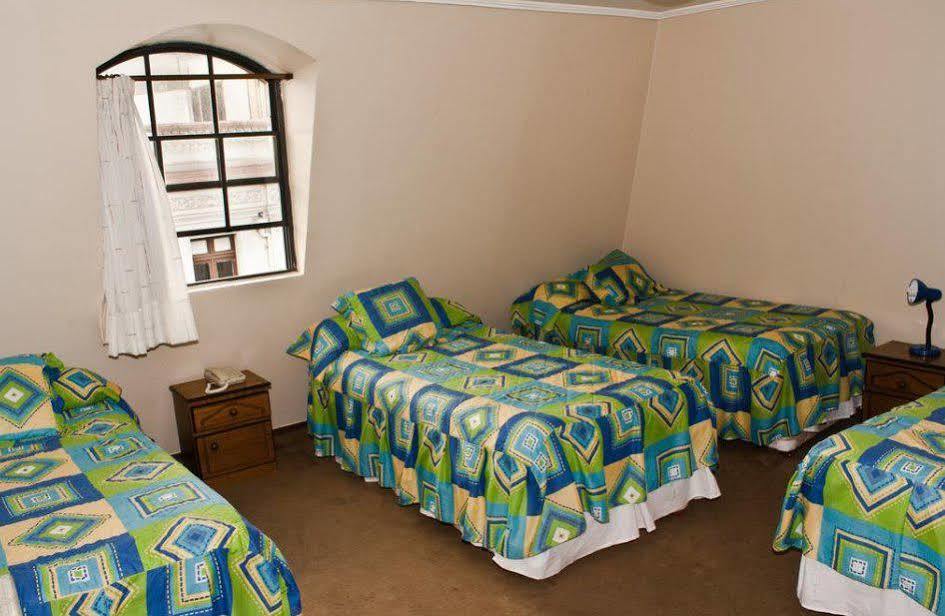 Hotel Baleares Santiago Buitenkant foto